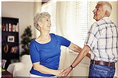 Dancing in old age and its benefits