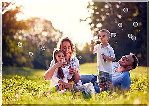 Happy family who figured out how to educate better.